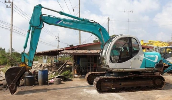 SK120 มาร์ไฟร์ @785,000บาท มีระบบลายหัวกะแทก รถนอกเพิ่งนำเข้ามายังไม่เคยใช้งานในเมืองไทย บูมอาร์มสวยช่วงล่างเต็ม อวเเน่น เครื่องดีปั้มดี ไฟฟ้าครบซีเรียสสูงเร็วเเรงไม่โหลด รถสถาพเดิมๆ พร้อมใช้เอกสารอินวอย สนใจคลิ๊ก ☎ 081-989-1989 หรั่งครับ