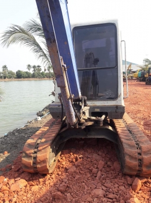 ขายจ้า..MITSUBISHI MM45B. เก่าใน สภาพดี เดิมๆๆ แอร์เย็น ใช้งานมาแค่ 6,xxxชั่วโมง โทร 089-3818694จ๊อย