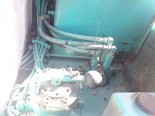 ขายจ้า.KOBELCO SK 60-2มาร์คไฟว์ เก่านอกแท้  สภาพสวย 3,xxxชั่วโมง พร้อมใช้  โทร 089-3818694จ๊อย