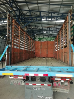 ขายกระบะไม้ สภาพพร้อมใช้งาน ถอดลงจาก ฮีโน่ 3H ขนาดกระบะ กว้าง 2.40 ซม. ยาว 6.30 ซม สูง 2.10 ซม. ความกว้างคันซี 87 ซม.