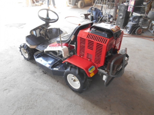 รถตัดหญ้า OREC RM95 18แรง พร้อมใช่งาน