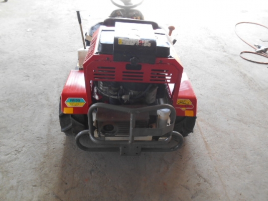 รถตัดหญ้า OREC RM95 18แรง พร้อมใช่งาน