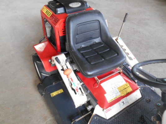 รถตัดหญ้า OREC RM95 18แรง พร้อมใช่งาน