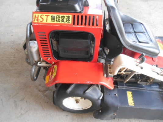 รถตัดหญ้า OREC RM95 18แรง พร้อมใช่งาน