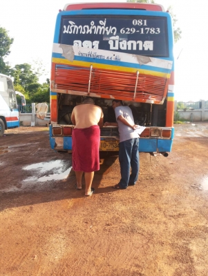 รถบัสปรับอากาศมือสองราคาถูกมาแล้วจร้ารีบๆเลยครับ รถบัสปรับอากาศมือสองราคาถูกมาแล้วจร้ารีบๆเลยครับ