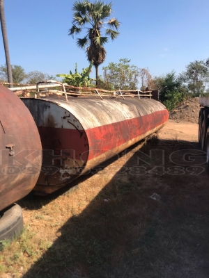 ขายด่วน ถังน้ำมัน 2ใบ สภาพพร้อมใช้งาน เพียง 45000 บาท