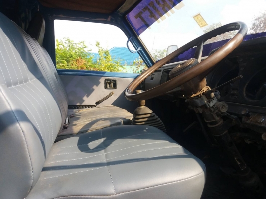 ขายรถบรรทุก6ล้อKS-32   เครื่อง110 Fหลัง เกียร์ร็อค กระบะยาว5เมตร คอกไม้ประดู่ทั้งคัน