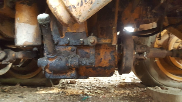 ขาย รถตัก KOMATSU JH30B เครื่องยนต์ DA120 6 สูบ รถจอดไว้นานแล้ว ขายตามสภาพ ราคาต่อรองได้ ขาย รถตัก KOMATSU JH30B เครื่องยนต์ DA120 6 สูบ รถจอดไว้นานแล้ว ขายตามสภาพ ราคาต่อรองได้