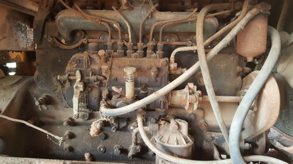 ขาย รถตัก KOMATSU JH30B เครื่องยนต์ DA120 6 สูบ รถจอดไว้นานแล้ว ขายตามสภาพ ราคาต่อรองได้ ขาย รถตัก KOMATSU JH30B เครื่องยนต์ DA120 6 สูบ รถจอดไว้นานแล้ว ขายตามสภาพ ราคาต่อรองได้