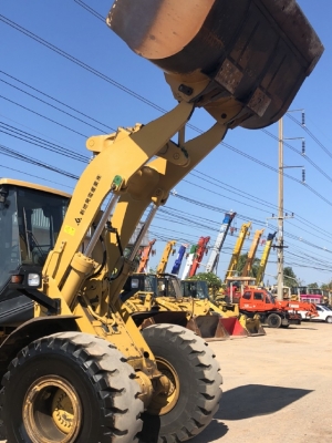 ขายรถตักล้อยาง CAT 962H นำเข้าเองจากญี่ปุ่น สภาพสวยพร้อมใช้ มีVDOการทำงานครับ