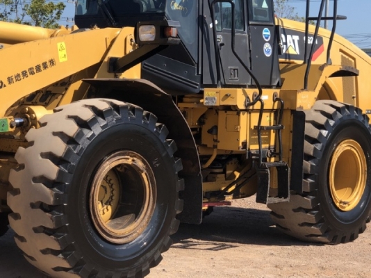 ขายรถตักล้อยาง CAT 962H นำเข้าเองจากญี่ปุ่น สภาพสวยพร้อมใช้ มีVDOการทำงานครับ