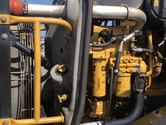 ขายรถตักล้อยาง CAT 962H นำเข้าเองจากญี่ปุ่น สภาพสวยพร้อมใช้ มีVDOการทำงานครับ