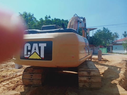 ขายดาวน์แบคโฮCAT320D2 รถทำงาน5100ชม.ผ่อนเดือนละ84,000ยอดค้างทั้งหมด 2,300,000
