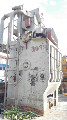 เครื่องพ่นทรายระบบสายพานเกลือกกลิ้ง CHEN-HUI MACHINERY TAIWAN