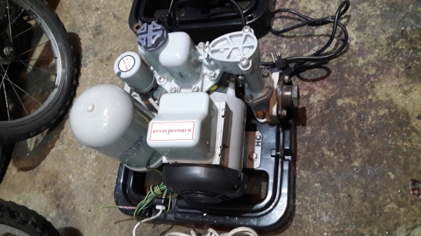 ขาย !! ปั้มน้ำแรงดันคงที่.ฮิตาชิ.ขนาด180w.พร้อมใช้งาน ขาย !! ปั้มน้ำแรงดันคงที่.ฮิตาชิ.ขนาด180w.พร้อมใช้งาน