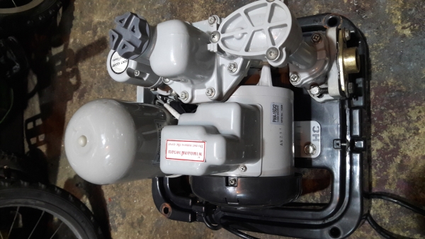 ขาย !! ปั้มน้ำแรงดันคงที่.ฮิตาชิ.ขนาด180w.พร้อมใช้งาน ขาย !! ปั้มน้ำแรงดันคงที่.ฮิตาชิ.ขนาด180w.พร้อมใช้งาน