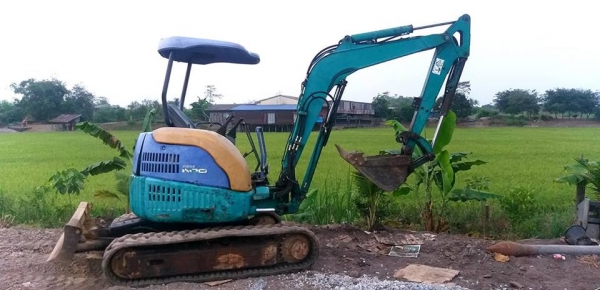 ขาย!! >>> Komatsu Pc30MR สภาพพร้อมลุยงาน <<< เบอร์ติดต่อ 098-7155789 086-4631102