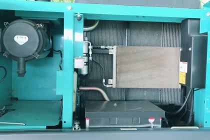 ขาย!! >>> Kobelco Sk200mark8SuperXM 8,000ชม. เดิมๆ ซื้อไปลุยงานได้เลย <<< เบอร์ติดต่อ 098-7155789 086-4631102