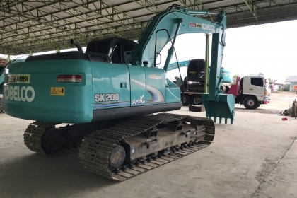 ขาย!! >>> Kobelco Sk200mark8SuperXM 8,000ชม. เดิมๆ ซื้อไปลุยงานได้เลย <<< เบอร์ติดต่อ 098-7155789 086-4631102