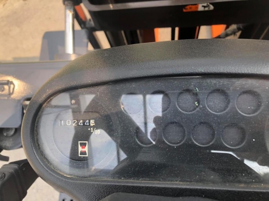 คันนี้สวยมาก TOYOTA 6FG25 ยก2.5ตัน เครื่องยนตร์เบนซิล เสา3เมตร(เสาฟูฟี้)