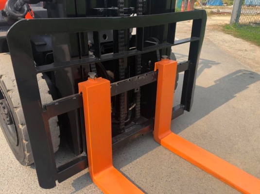 คันนี้สวยมาก TOYOTA 6FG25 ยก2.5ตัน เครื่องยนตร์เบนซิล เสา3เมตร(เสาฟูฟี้)