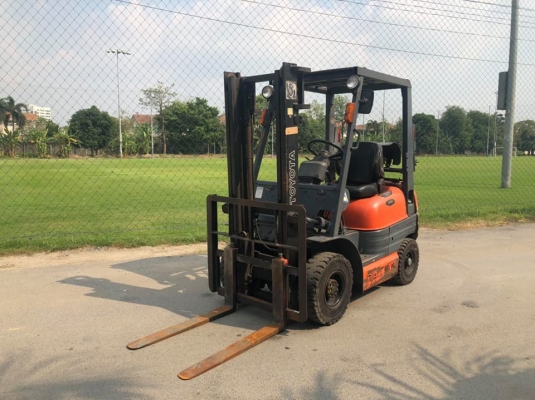 TOYOTA 6FG15 1.5ตัน เสา3เมตร เครื่องยนตร์เบนซิล5k เชื้อเพลิงเบนซิล