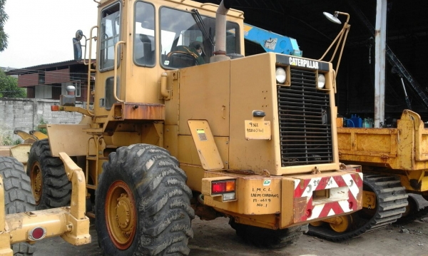 รถตักล้อยาง CAT 936 E รถตักล้อยาง CAT 936 E