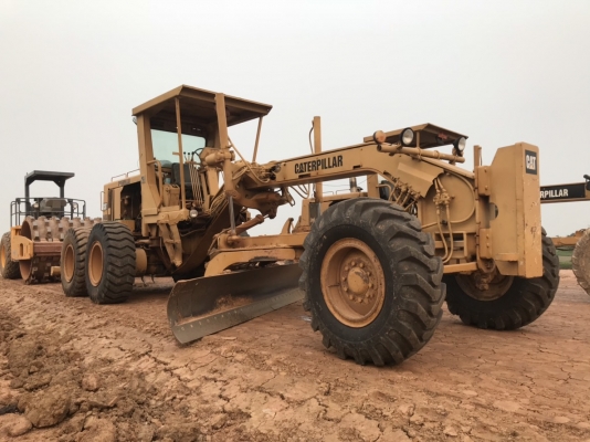 ขายรถเกรดCAT140G 72V สภาพสวยพร้อมใช้ ราคา1,750,000บาท ติดต่อคุณอ๊อฟ พิจิตร 086-737-9991
