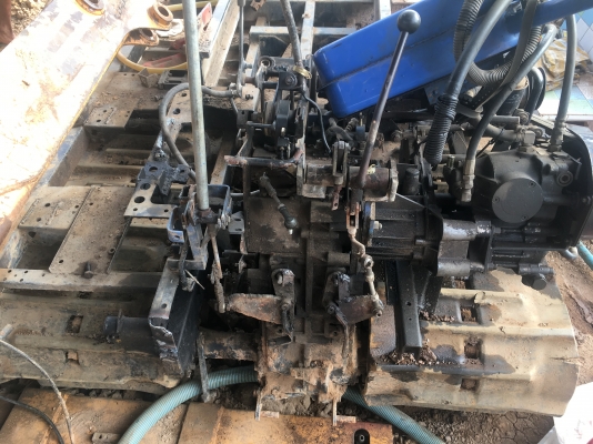 ขายแทรกช่วงล่างรถเกี่ยว iseki 60 เดินได้รับประกัน ขายแทรกช่วงล่างรถเกี่ยว iseki 60 เดินได้รับประกัน