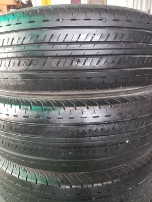 215/70R16  BRIDGESTONE DURAVIS R611 ชุด4เส้น  โทร.0814273941 ไอดีไลน์  0814273941