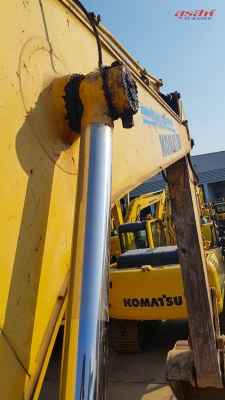 ขายรถแบคโฮ KOMATSU PC200-7 ใช้งาน 12,698 ชั่วโมง สภาพนางฟ้า รถบริษัท มีการใช้งาน และบำรุงรักษาดี ขายรถแบคโฮ KOMATSU PC200-7 ใช้งาน 12,698 ชั่วโมง สภาพนางฟ้า รถบริษัท มีการใช้งาน และบำรุงรักษาดี