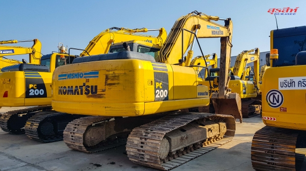 ขายรถแบคโฮ KOMATSU PC200-7 ใช้งาน 12,698 ชั่วโมง สภาพนางฟ้า รถบริษัท มีการใช้งาน และบำรุงรักษาดี ขายรถแบคโฮ KOMATSU PC200-7 ใช้งาน 12,698 ชั่วโมง สภาพนางฟ้า รถบริษัท มีการใช้งาน และบำรุงรักษาดี
