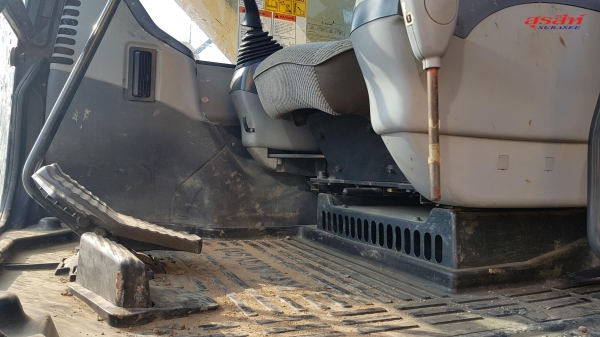 ขายรถแบคโฮ KOMATSU PC200-7 ใช้งาน 12,698 ชั่วโมง สภาพนางฟ้า รถบริษัท มีการใช้งาน และบำรุงรักษาดี ขายรถแบคโฮ KOMATSU PC200-7 ใช้งาน 12,698 ชั่วโมง สภาพนางฟ้า รถบริษัท มีการใช้งาน และบำรุงรักษาดี