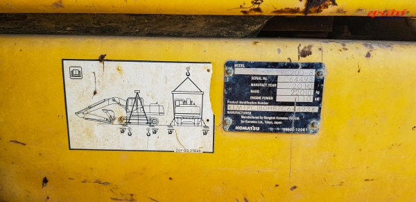 ขายรถแบคโฮ KOMATSU PC200-8 บูมยาว ใช้งาน 12,067 ชั่วโมง สภาพดี พร้อมใช้งาน ราคาไม่แพง ขายรถแบคโฮ KOMATSU PC200-8 บูมยาว ใช้งาน 12,067 ชั่วโมง สภาพดี พร้อมใช้งาน ราคาไม่แพง