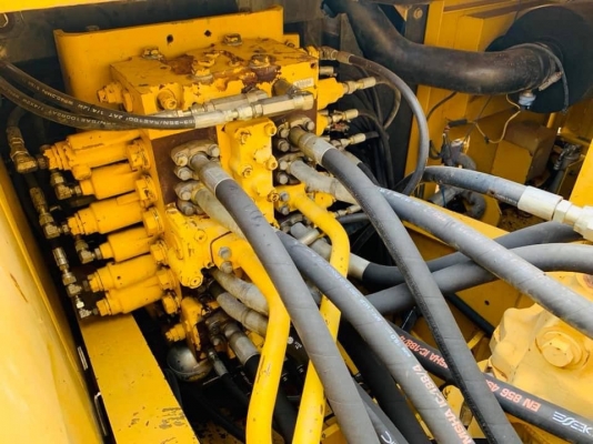 ขาย Komatsu pc 200-7 รถสวยเดิมไพร้อมใช้งาน เอกสารเล่มทะเบียน