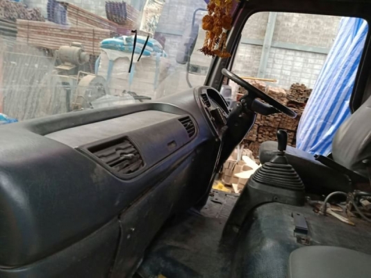 ขาย 770,000 หัวลาก ISUZU DECA 270 ปี 44 เครื่องดำ เครื่องดี เกียร์เดิม หัวบาง ยางดี คัชซีสวย รถพร้อมใช้งาน เอกสารพร้อมโอน รถอยู่ อยุธยา 090-772-3710 090-772-3708