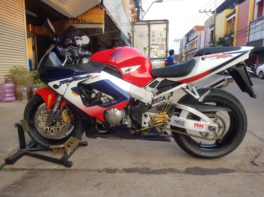 ขาย HONDA CBR929 ปี2001 สเปคอเมริกา เดิมๆ มีท่อแต่ง เกียร์โยง ทะเบียนแท้พร้อมโอน ราคา 129000 บาท ส่ง ขาย HONDA CBR929 ปี2001 สเปคอเมริกา เดิมๆ มีท่อแต่ง เกียร์โยง ทะเบียนแท้พร้อมโอน ราคา 129000 บาท ส่ง