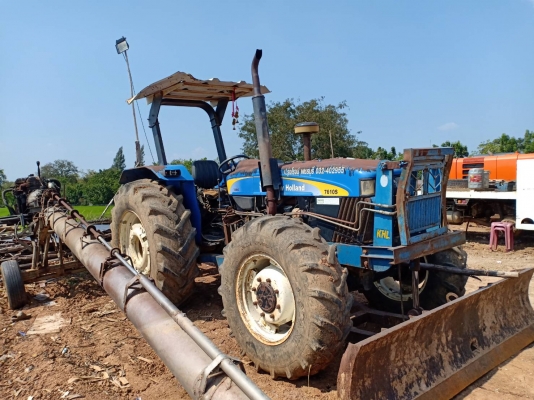 ขายด่วน รถไถ NEW HOLLAND 7610S สภาพดี พร้อมใช้งาน ติดต่อ 085-2277316