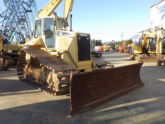 CAT D6N ปี 2003 สภาพสวยมาก ถึงไทยเร็ว ๆ นี้ ราคาไม่แพงครับ CAT D6N ปี 2003 สภาพสวยมาก ถึงไทยเร็ว ๆ นี้ ราคาไม่แพงครับ