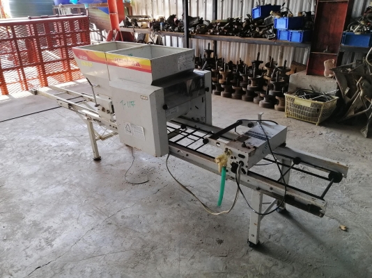 เครื่องโรยเมล็ดเก่าญี่ปุ่น KONMA SP-G22