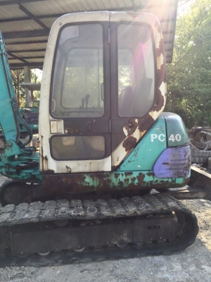 Komatsu pc40-7