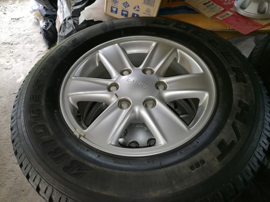 ล้อดีแม็กขอบ16พร้อมยางบริสโตน245/70/16ปี13 ดอกหนาใช้ได้อีกนานทั้งชุด4500