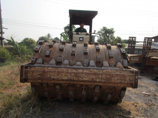 ขายรถบดเปลือกหนามINERSOLL.10ตันสั่นสะเทือนเอกสารเล่มทะเบียน