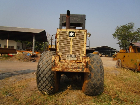 ขายรถบดเปลือกหนามINERSOLL.10ตันสั่นสะเทือนเอกสารเล่มทะเบียน