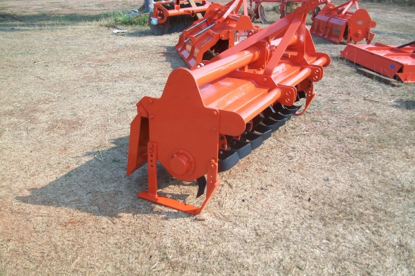 ขายโรตารี่RX180Fใช่กับรถไถ45ถึง50แรง