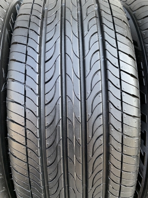 ยาง 185-55-16 Maxxis ปี 18 สภาพเหมือนใหม่ ตุ่มเด้งๆ มีเส้นสี