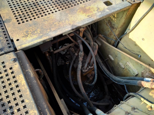 ขาย 495,000 CAT 320 V2 เครื่องดี ปั้มแรง เอวมีขยับนิดๆๆ ไฟฟ้าตัดแต่อุปกรครบ ช่วงล่างโซ่หนา แผ่นมีงอบ้าง รอนเลอร์ดี เอกสารซื้อขาย รถอยู่ ขอนแก่น 090-772-3710 090-772-3708 ขาย 495,000 CAT 320 V2 เครื่องดี ปั้มแรง เอวมีขยับนิดๆๆ ไฟฟ้าตัดแต่อุปกรครบ ช่วงล่างโซ่หนา แผ่นมีงอบ้าง รอนเลอร์ดี เอกสารซื้อขาย รถอยู่ ขอนแก่น 090-772-3710 090-772-3708