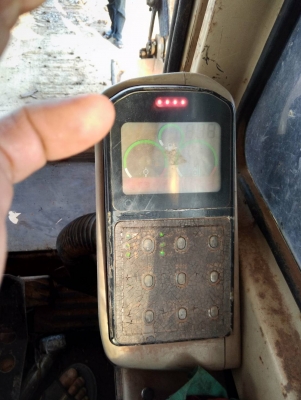 ขาย 495,000 CAT 320 V2 เครื่องดี ปั้มแรง เอวมีขยับนิดๆๆ ไฟฟ้าตัดแต่อุปกรครบ ช่วงล่างโซ่หนา แผ่นมีงอบ้าง รอนเลอร์ดี เอกสารซื้อขาย รถอยู่ ขอนแก่น 090-772-3710 090-772-3708 ขาย 495,000 CAT 320 V2 เครื่องดี ปั้มแรง เอวมีขยับนิดๆๆ ไฟฟ้าตัดแต่อุปกรครบ ช่วงล่างโซ่หนา แผ่นมีงอบ้าง รอนเลอร์ดี เอกสารซื้อขาย รถอยู่ ขอนแก่น 090-772-3710 090-772-3708