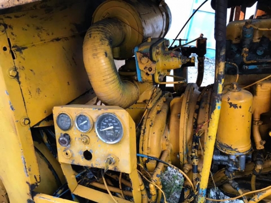 ปั้มลม ดีเซล เครื่อง Isuzu เครื่องดี ทั้ง2ตัว  ขาย 2 ตัว