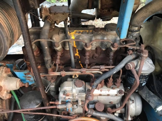 ปั้มลม ดีเซล เครื่อง Isuzu เครื่องดี ทั้ง2ตัว  ขาย 2 ตัว